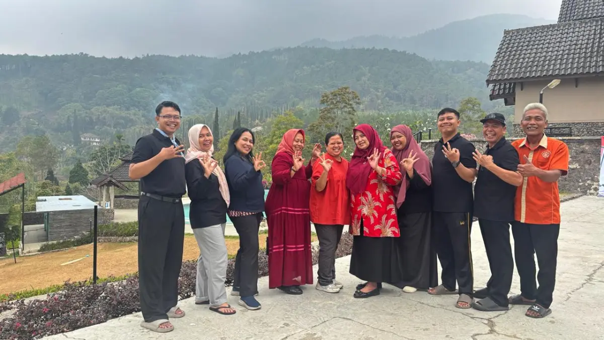 Peninjauan Kepala SMA GIKI 3 Surabaya Bersama Perangkat Sekolah, Kegiatan LDKS