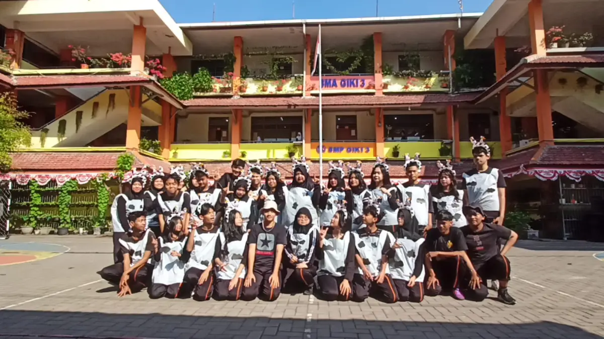 Lomba HUT RI ke 81, Kelas XI 2